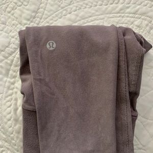 Lululemon Morning Light High-Rise 28”